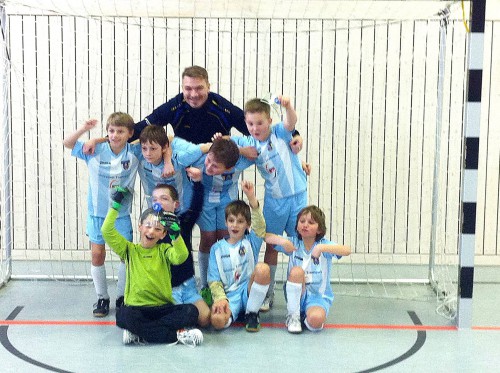 F-Junioren verteidigen Titel in Niederzimmern...