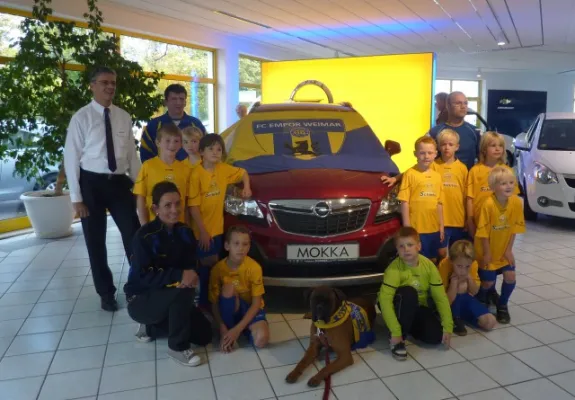 F1-Junioren - Trikotübergabe im AH Schinner