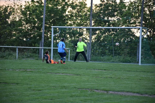 10.05.2019 Fort. Gschwabhausen AH vs. FC Empor Weimar 06 AH